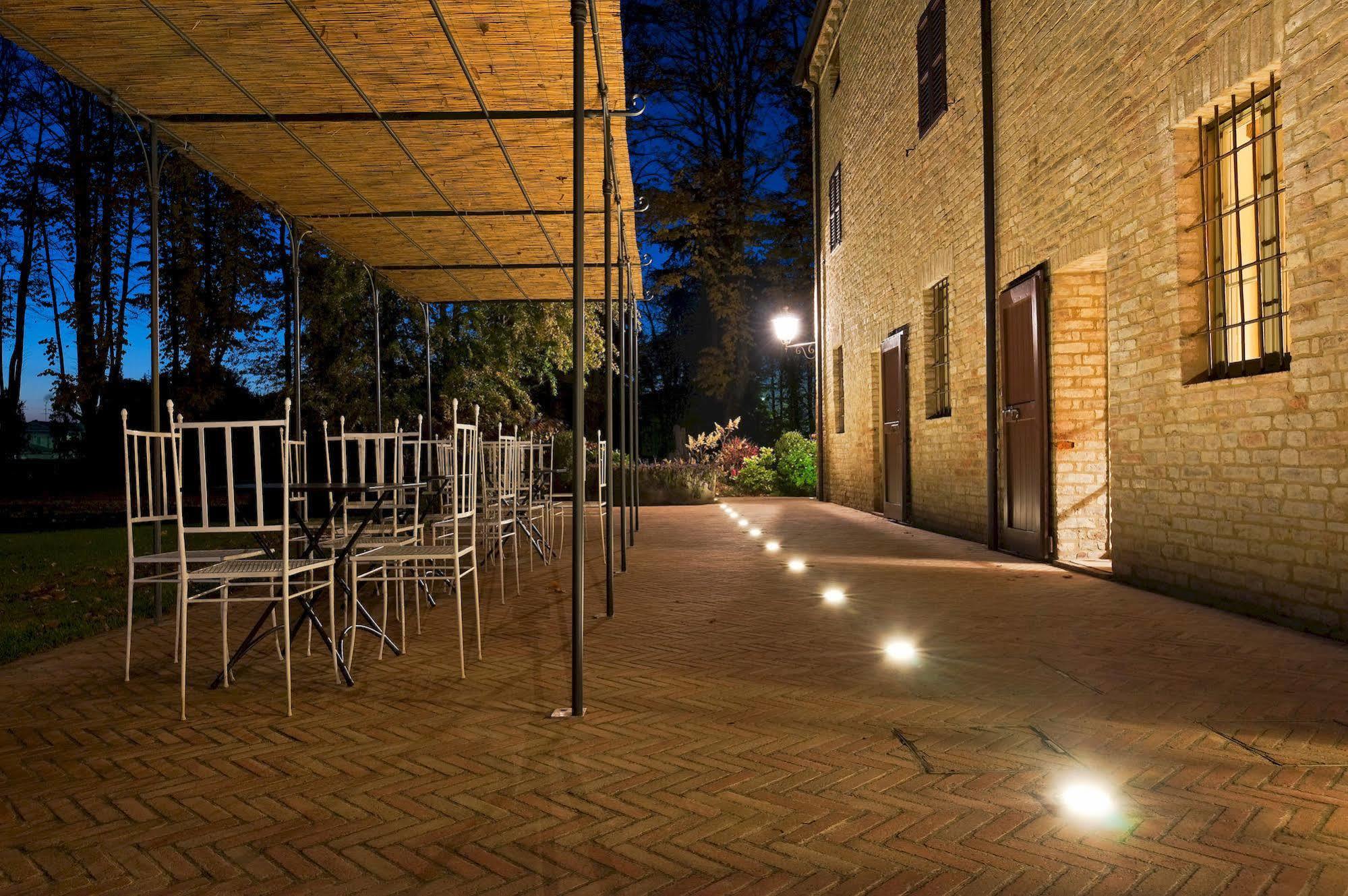 Locanda Del Re Guerriero San Pietro in Cerro Экстерьер фото